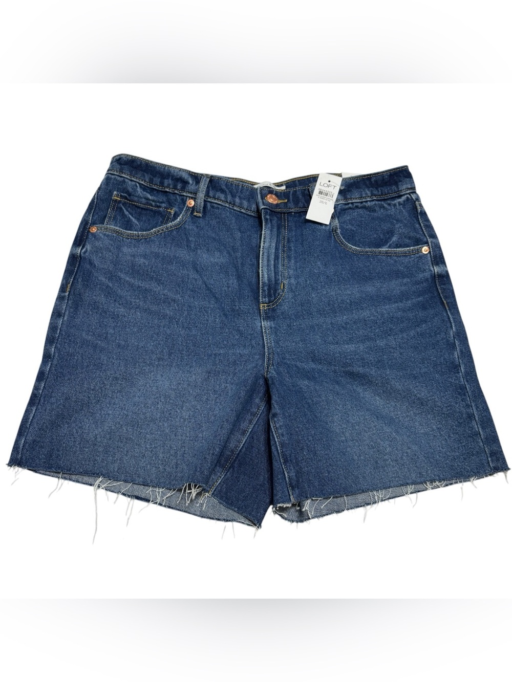 LOFT mid-rise boyfriend denim fresh cut shorts size 6 (28)